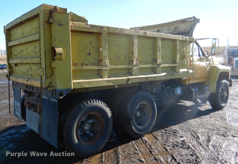image for item DL2178 1987 Ford FT8000  dump truck