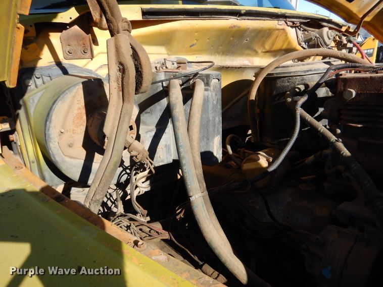 image for item DL2178 1987 Ford FT8000  dump truck