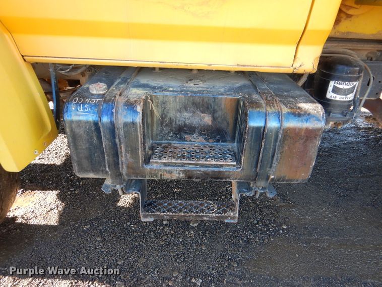 image for item DL2178 1987 Ford FT8000  dump truck