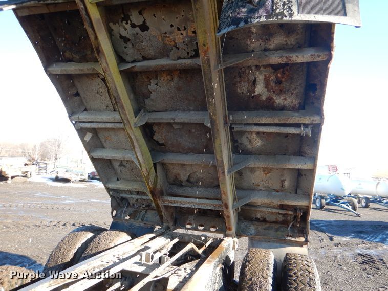 image for item DL2178 1987 Ford FT8000  dump truck