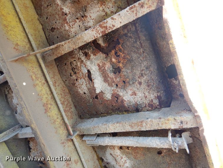 image for item DL2178 1987 Ford FT8000  dump truck