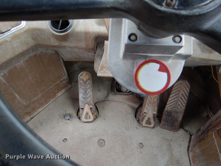 image for item DL7994 1988 Caterpillar 950E  wheel loader