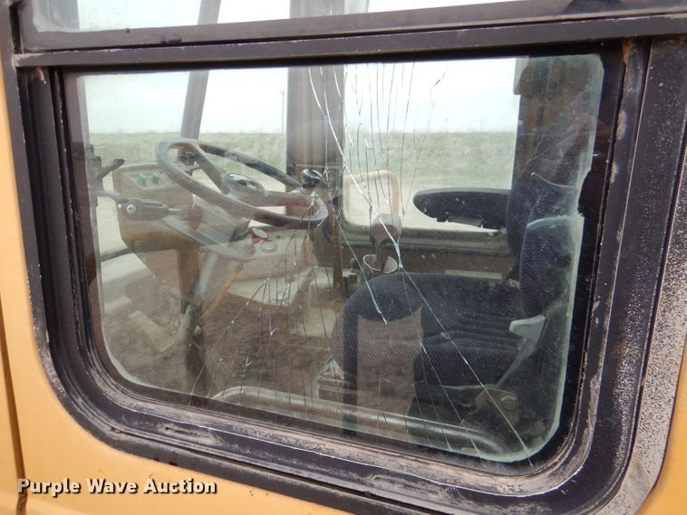 image for item DL7994 1988 Caterpillar 950E  wheel loader