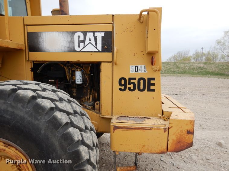 image for item DL7994 1988 Caterpillar 950E  wheel loader