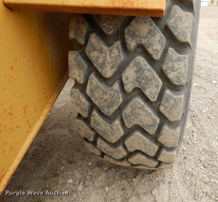image for item DL7994 1988 Caterpillar 950E  wheel loader