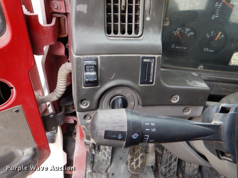 image for item DL8024 2000 Sterling L9500  ready mix truck