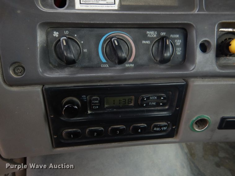 image for item DL8024 2000 Sterling L9500  ready mix truck