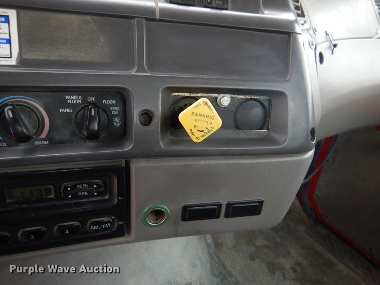 image for item DL8024 2000 Sterling L9500  ready mix truck