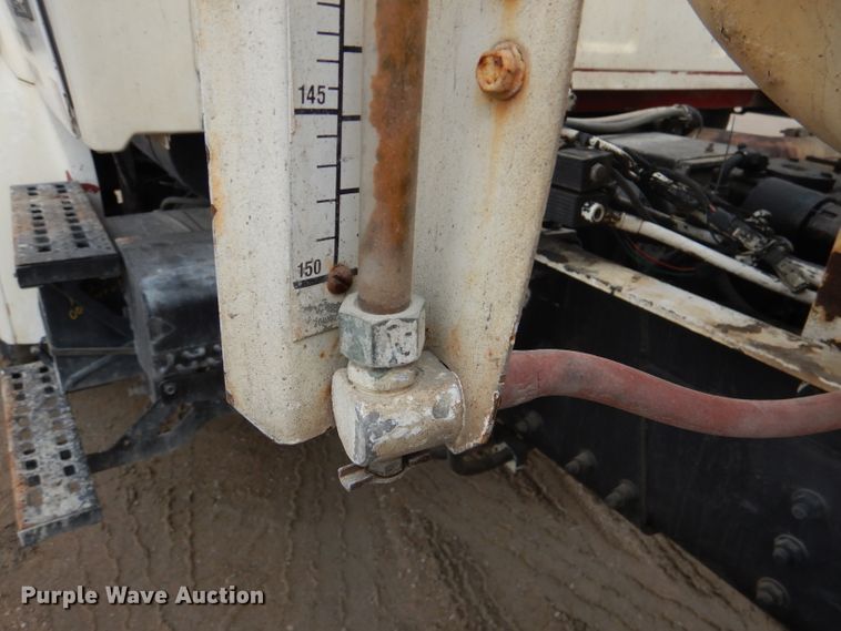 image for item DL8024 2000 Sterling L9500  ready mix truck