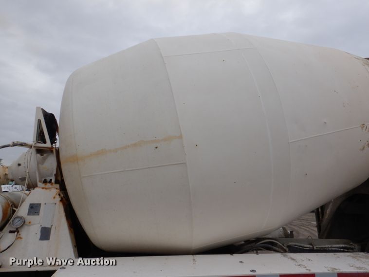 image for item DL8024 2000 Sterling L9500  ready mix truck