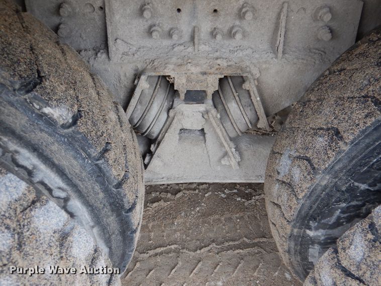 image for item DL8024 2000 Sterling L9500  ready mix truck