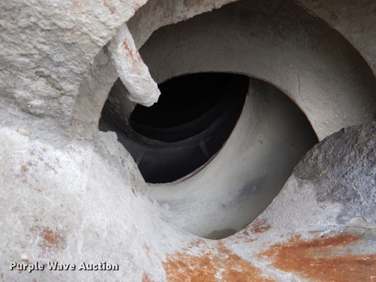 image for item DL8024 2000 Sterling L9500  ready mix truck