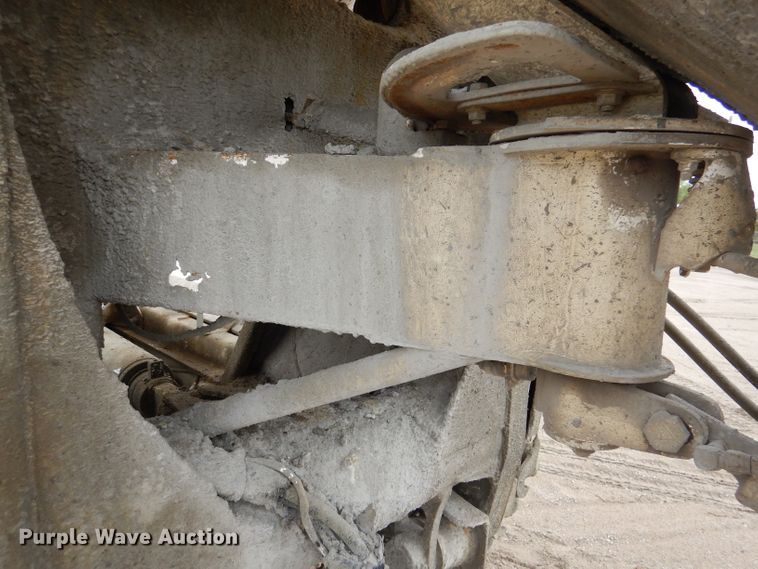 image for item DL8024 2000 Sterling L9500  ready mix truck