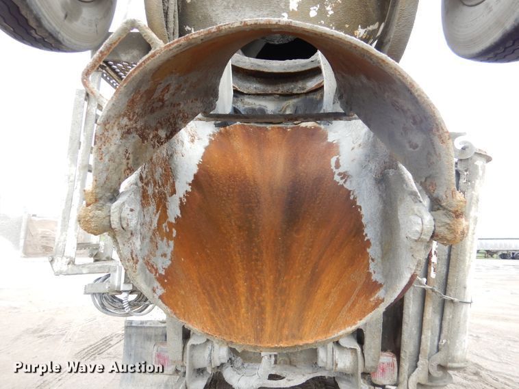 image for item DL8024 2000 Sterling L9500  ready mix truck