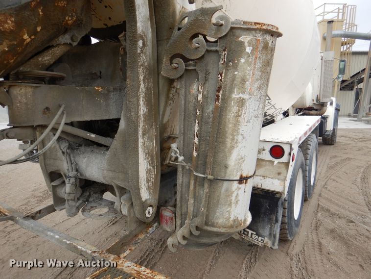 image for item DL8024 2000 Sterling L9500  ready mix truck