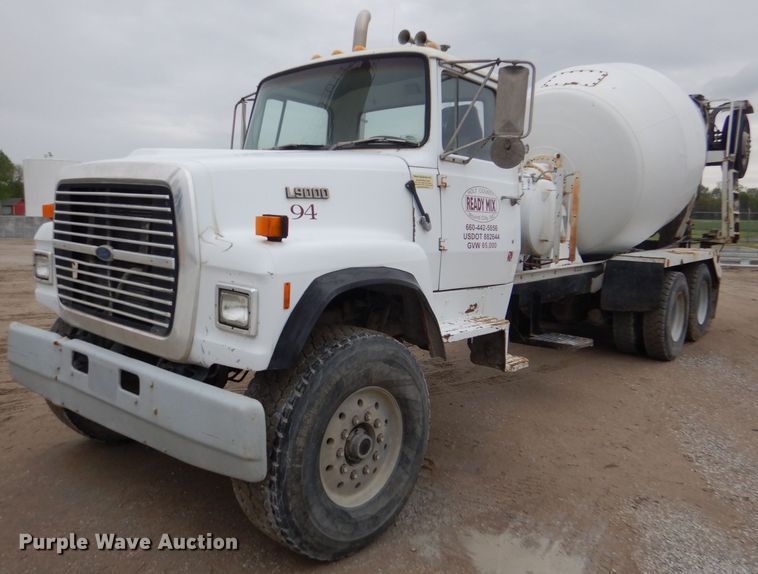 image for item DL8025 1994 Ford L9000  ready mix truck