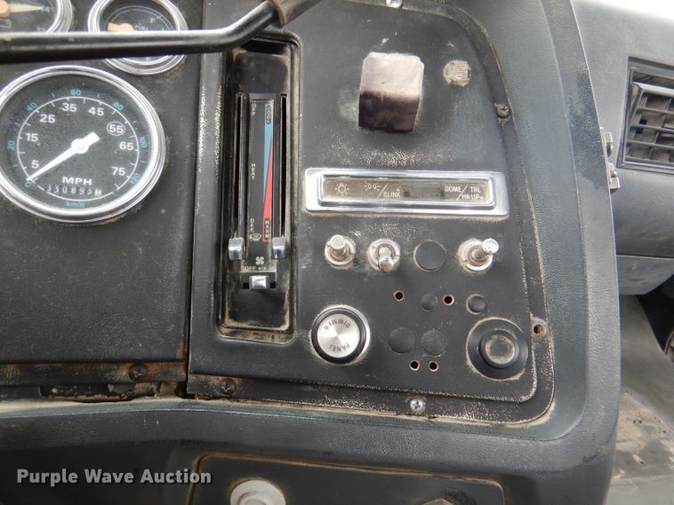 image for item DL8025 1994 Ford L9000  ready mix truck