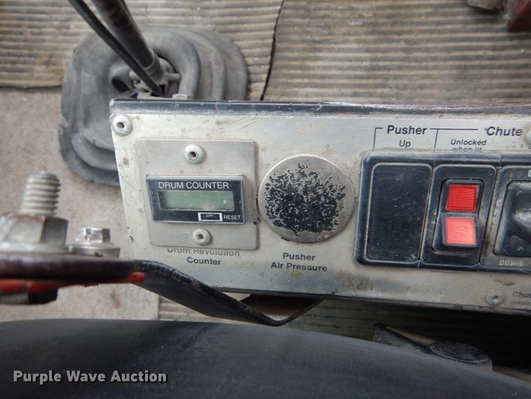 image for item DL8025 1994 Ford L9000  ready mix truck