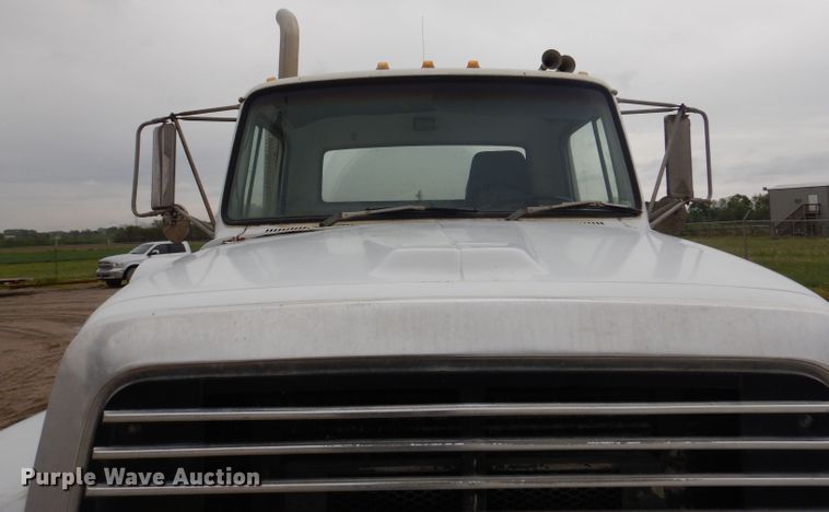image for item DL8025 1994 Ford L9000  ready mix truck