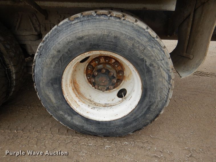 image for item DL8025 1994 Ford L9000  ready mix truck