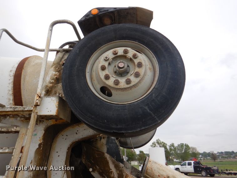 image for item DL8025 1994 Ford L9000  ready mix truck