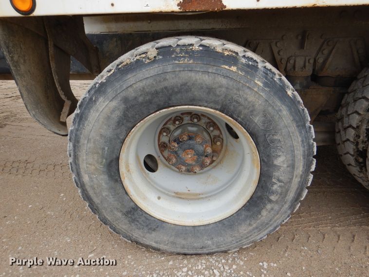 image for item DL8025 1994 Ford L9000  ready mix truck