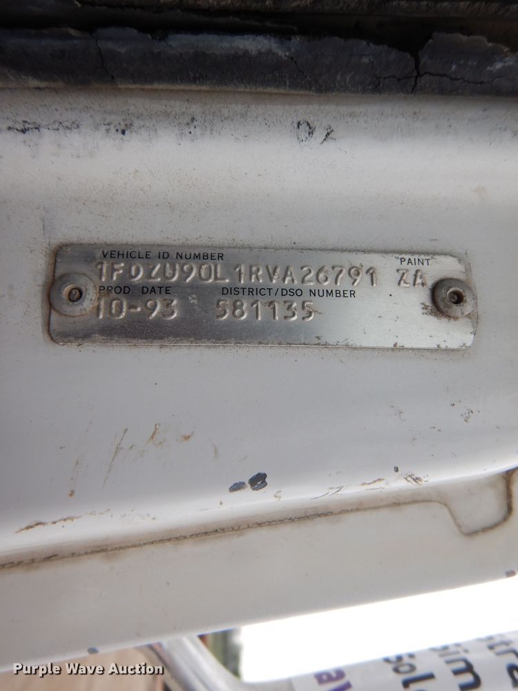 image for item DL8025 1994 Ford L9000  ready mix truck