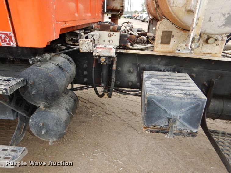 image for item DL8026 1999 Sterling  ready mix truck