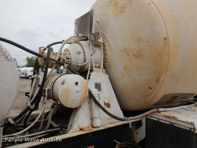 image for item DL8026 1999 Sterling  ready mix truck