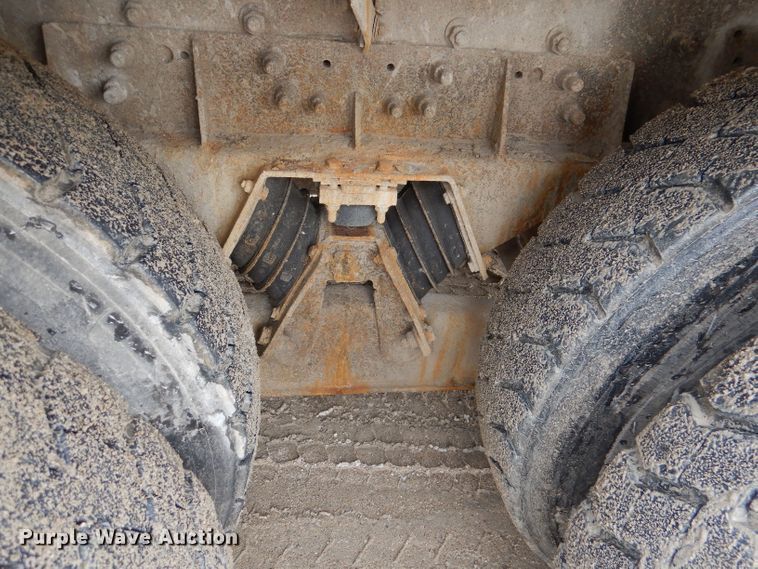 image for item DL8026 1999 Sterling  ready mix truck