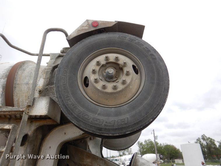 image for item DL8026 1999 Sterling  ready mix truck