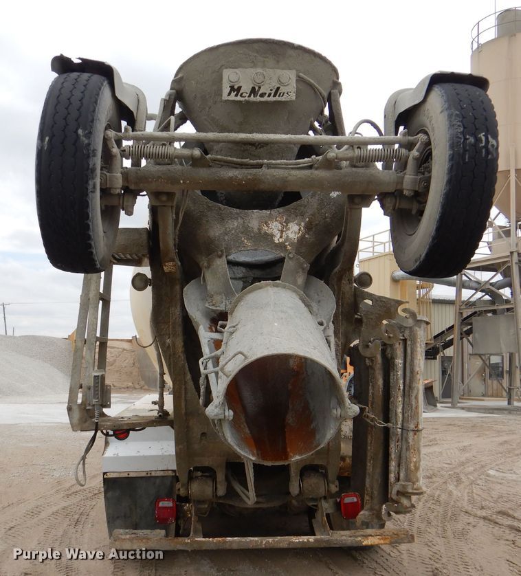 image for item DL8027 2001 Sterling LT9500  ready mix truck