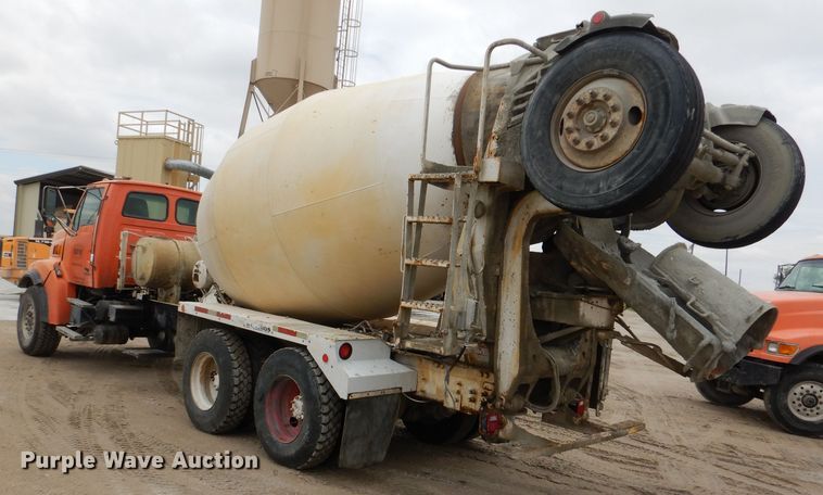 image for item DL8027 2001 Sterling LT9500  ready mix truck