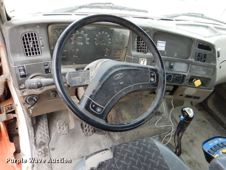 image for item DL8027 2001 Sterling LT9500  ready mix truck