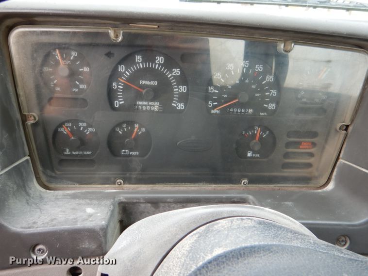 image for item DL8027 2001 Sterling LT9500  ready mix truck