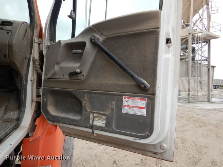 image for item DL8027 2001 Sterling LT9500  ready mix truck