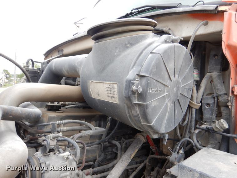 image for item DL8027 2001 Sterling LT9500  ready mix truck