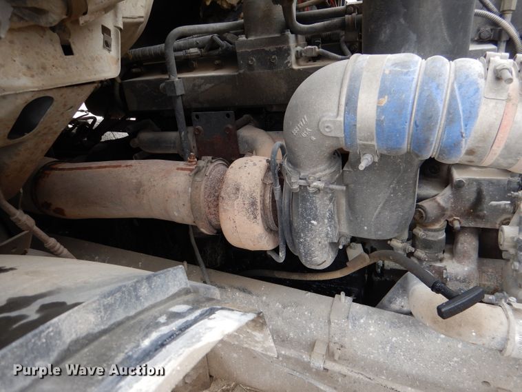 image for item DL8027 2001 Sterling LT9500  ready mix truck