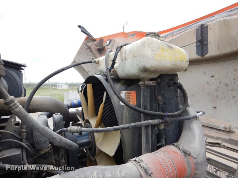 image for item DL8027 2001 Sterling LT9500  ready mix truck