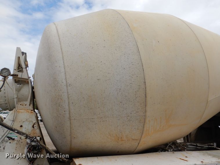 image for item DL8027 2001 Sterling LT9500  ready mix truck