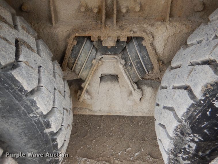 image for item DL8027 2001 Sterling LT9500  ready mix truck