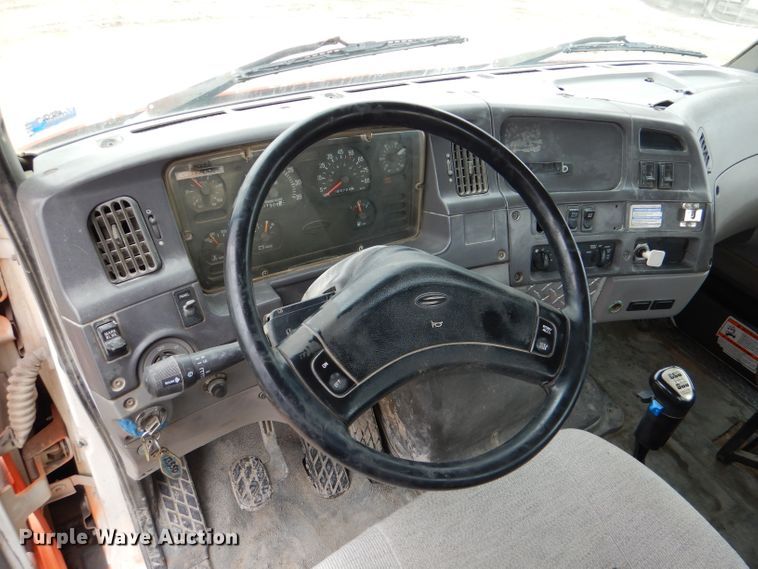 image for item DL8028 1999 Sterling LT9511  ready mix truck