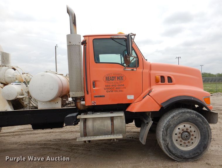 image for item DL8028 1999 Sterling LT9511  ready mix truck