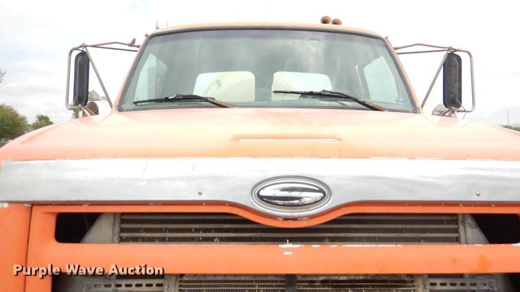 image for item DL8028 1999 Sterling LT9511  ready mix truck