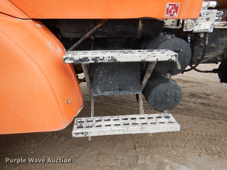 image for item DL8028 1999 Sterling LT9511  ready mix truck