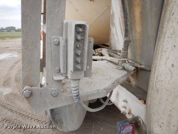 image for item DL8028 1999 Sterling LT9511  ready mix truck