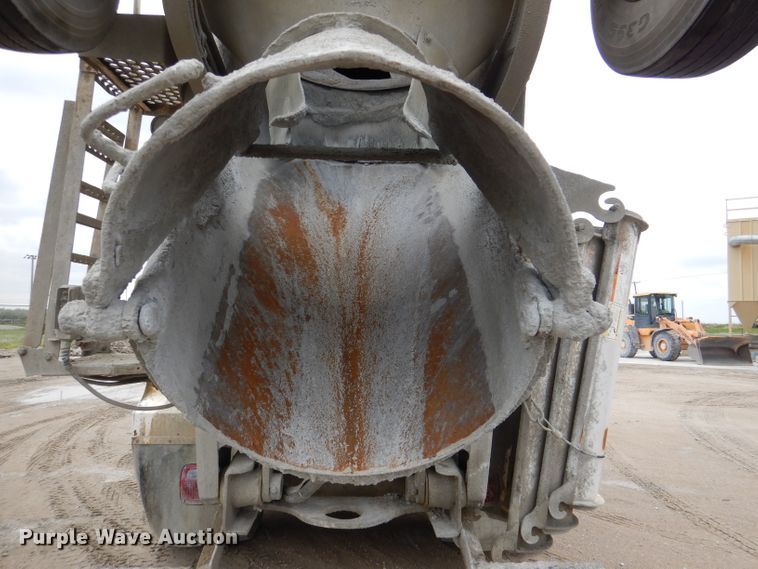 image for item DL8028 1999 Sterling LT9511  ready mix truck