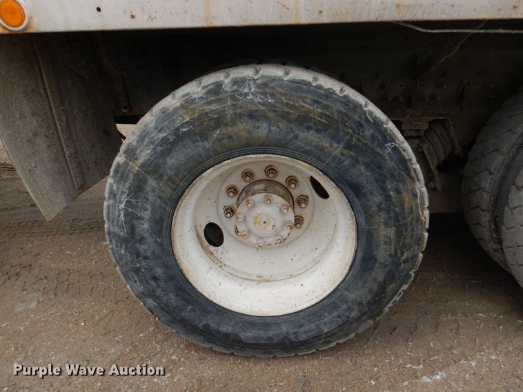 image for item DL8028 1999 Sterling LT9511  ready mix truck