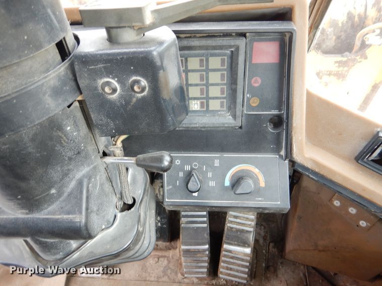 image for item DL8091 1993 Caterpillar 970F  wheel loader