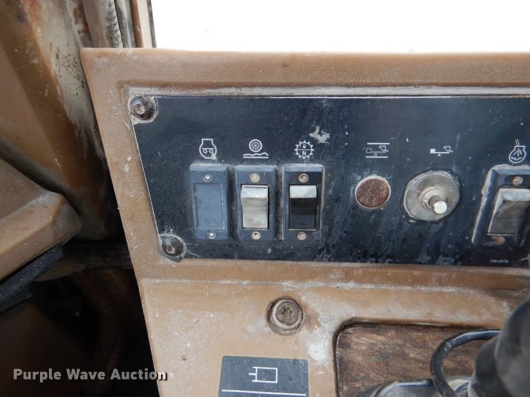 image for item DL8091 1993 Caterpillar 970F  wheel loader